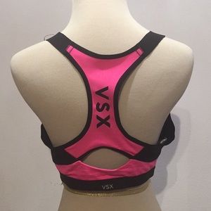 NWOT Victoria Secret sports bra